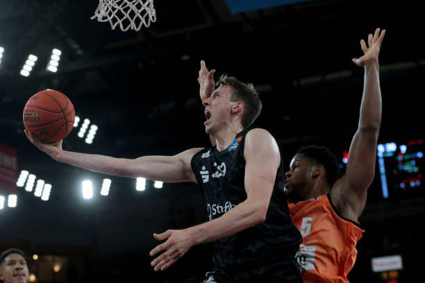 来维系士气 来维系士气