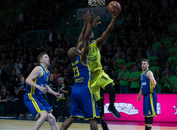 根据赛后数 根据赛后数